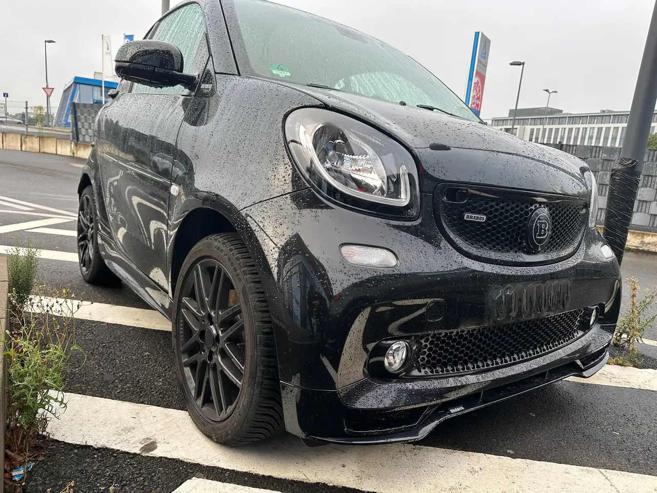 smart forTwo Brabus Style Leder Kamera — photo 1 of 17