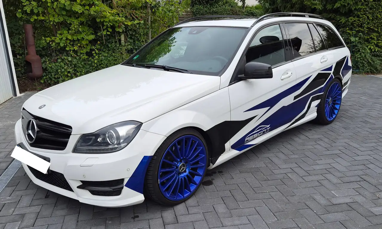 Mercedes-Benz C 350 C 350 T CDI DPF (BlueEFFICIENCY) 7G-TRONIC Avantgarde — photo 1 of 15