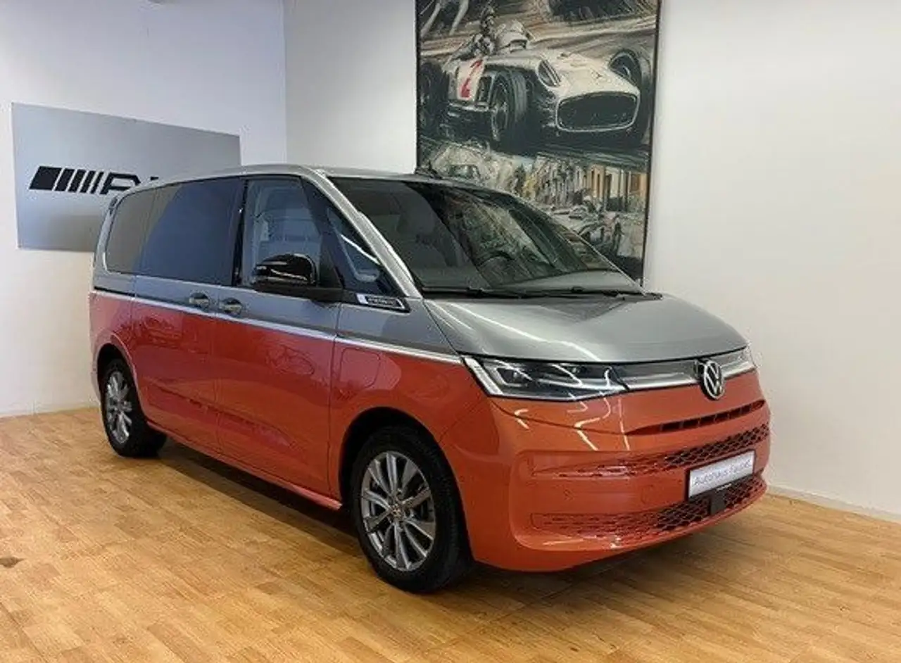Volkswagen T7 Multivan eHybrid Energetic Pano AHK — photo 1 of 15