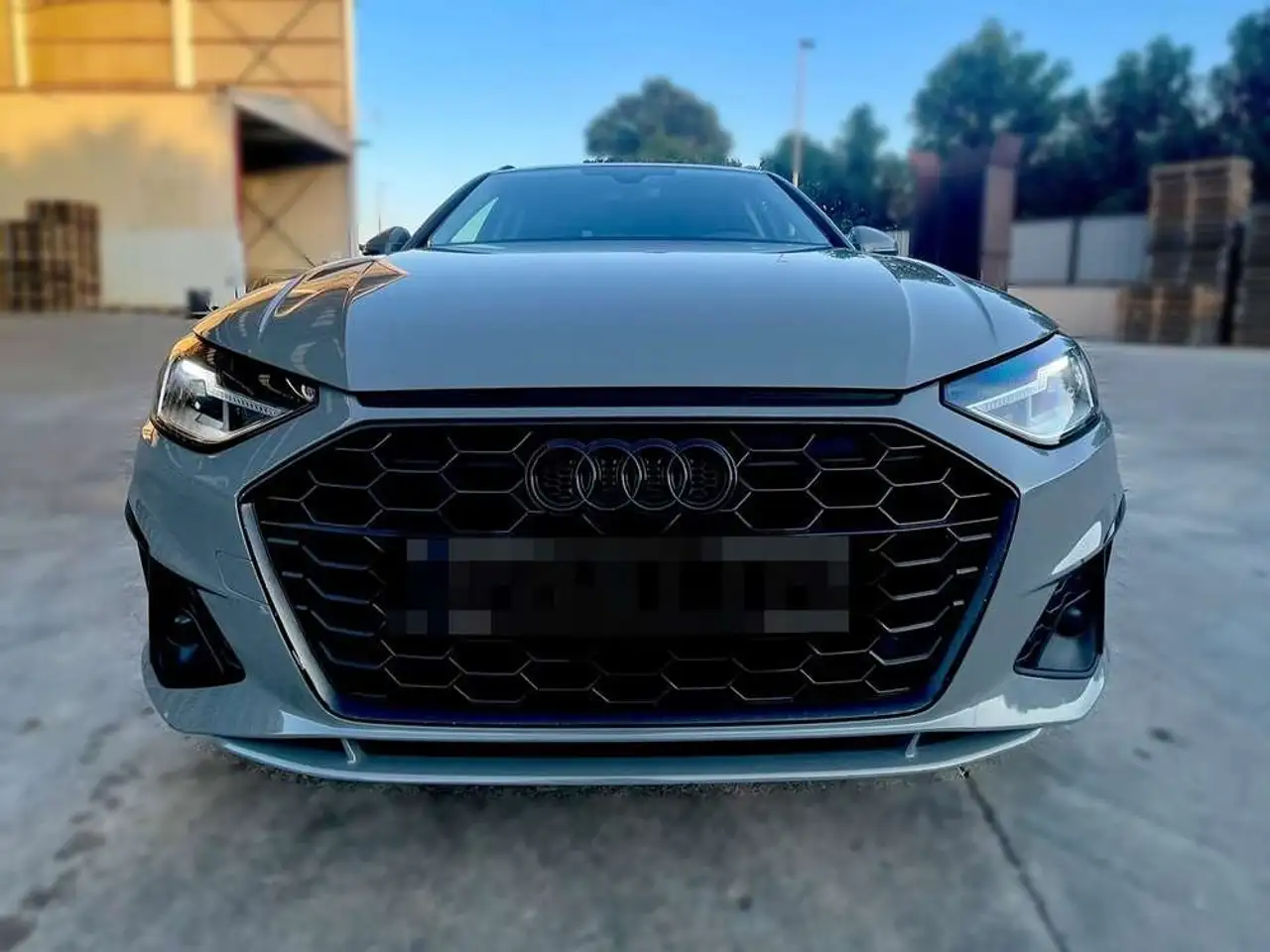 Audi A4 S line 40 TDI 150kW quattro S tronic — photo 1 of 11