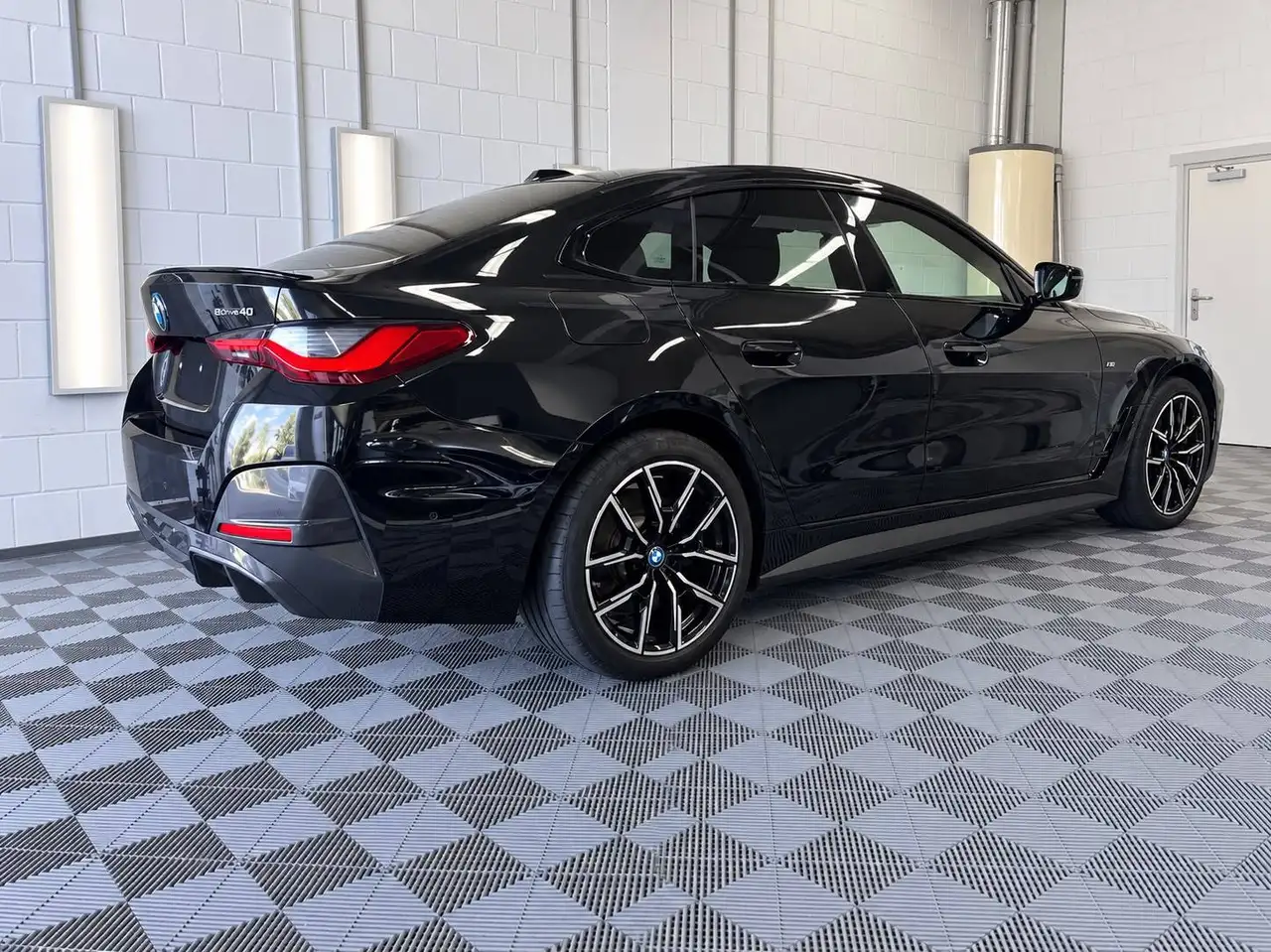 2024 BMW i4 i4 eDrive40 Gran Coupe M Sport, photograph 5