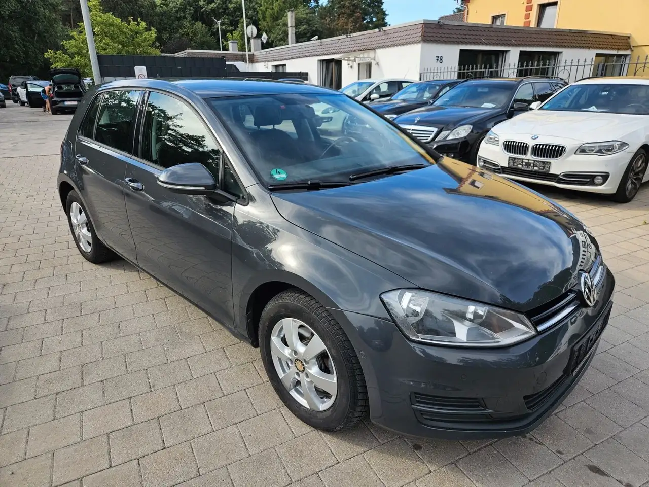 Volkswagen Golf VII Lim. Comfortline BMT — photo 1 of 15