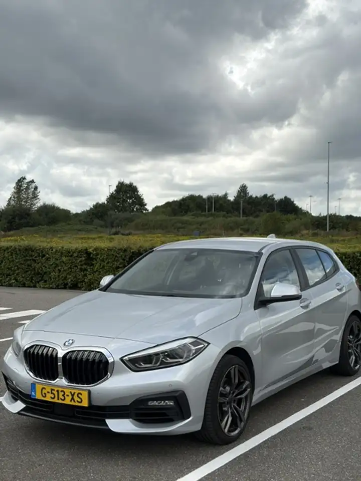 BMW 118 118 Executive Edition — photo 1 of 25