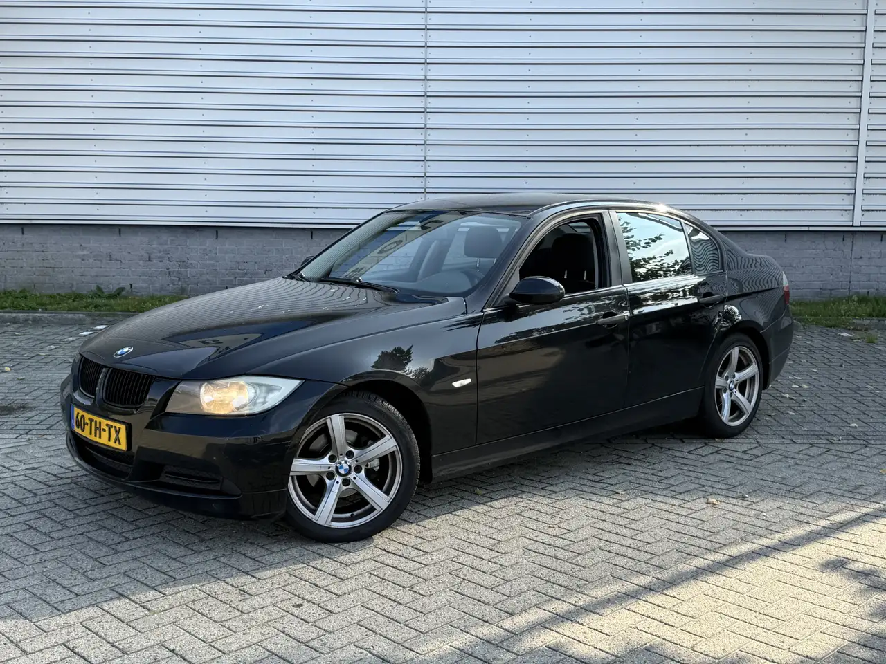 BMW 318 3-serie 318i (INRUILKOOPJE) — photo 1 of 16
