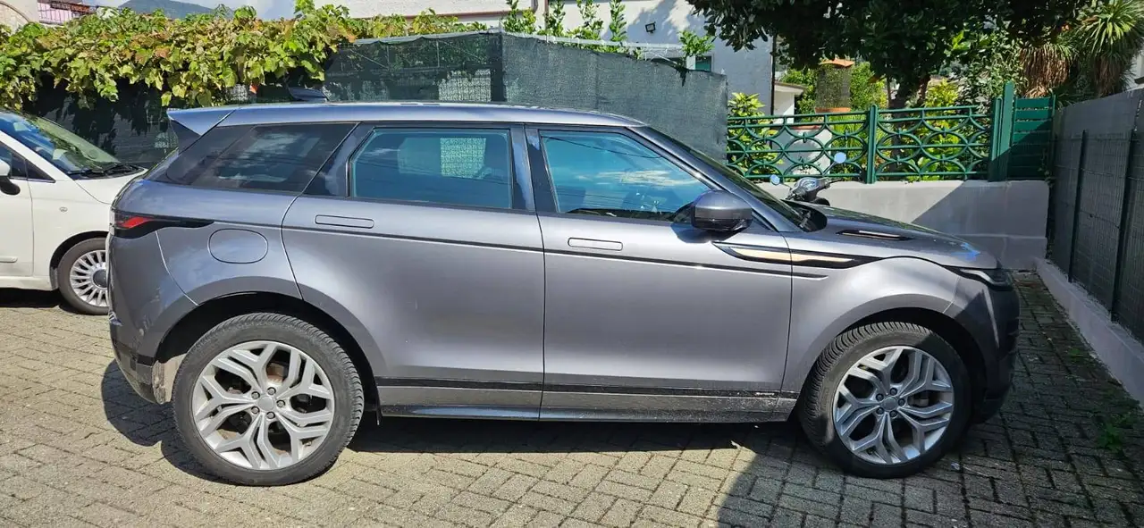 Land Rover Range Rover Evoque Range Rover Evoque 2.0d i4 mhev R-Dynamic S awd 150cv auto — photo 1 of 7