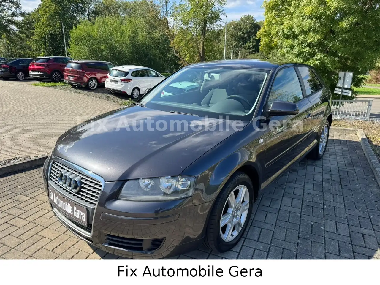 Audi A3 1.6 Attraction*HU/AU 06/27*Alufelgen*Klimaaut — photo 1 of 15