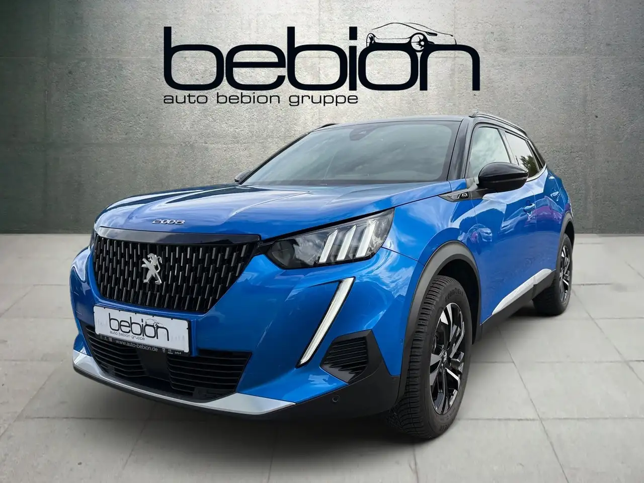 Peugeot 2008 1.2 PureTech 130 GT ACC LED Navi PDC Kamera — photo 1 of 24