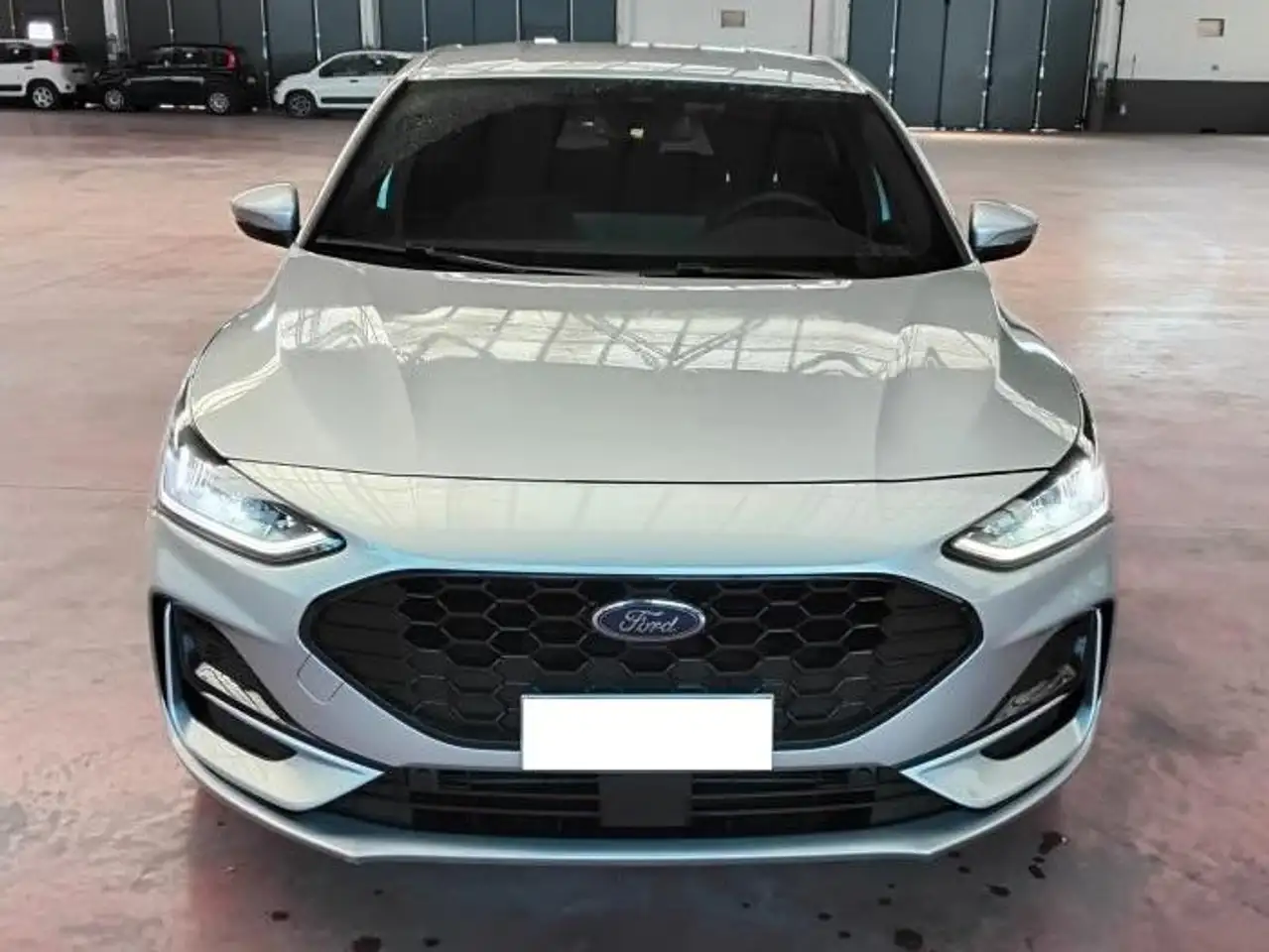 Ford Focus 5p ST-Line 1.0T EcoBoost Hybrid 155 CV Powershift 7M — photo 1 of 15