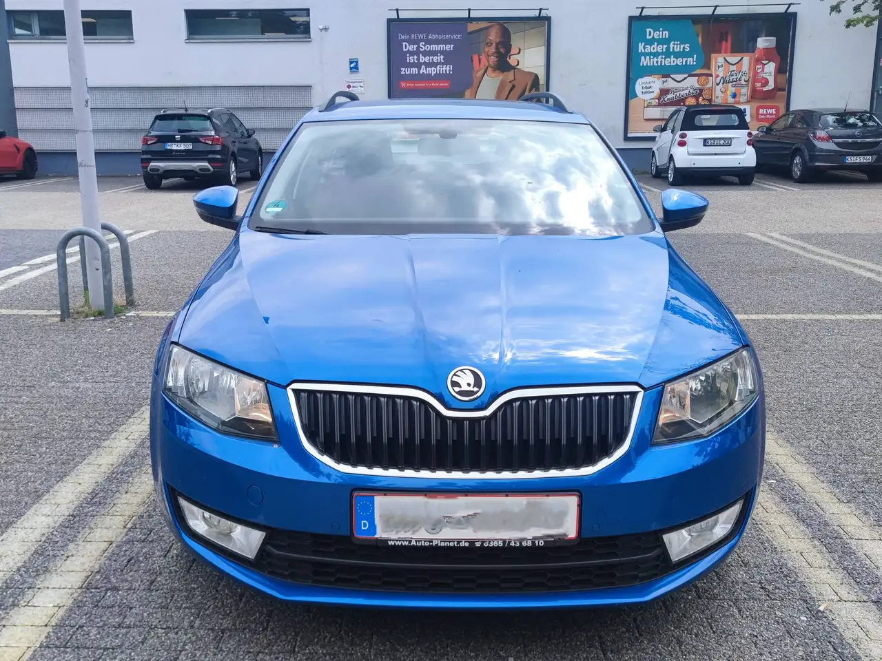 Skoda Octavia Ambition — photo 1 of 18