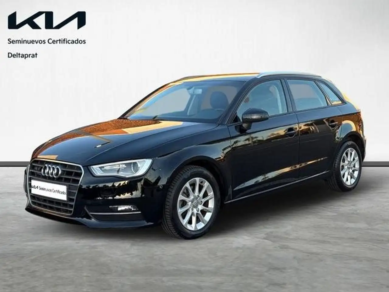Audi A3 Sportback 1.6TDI CD Advanced — photo 1 of 22