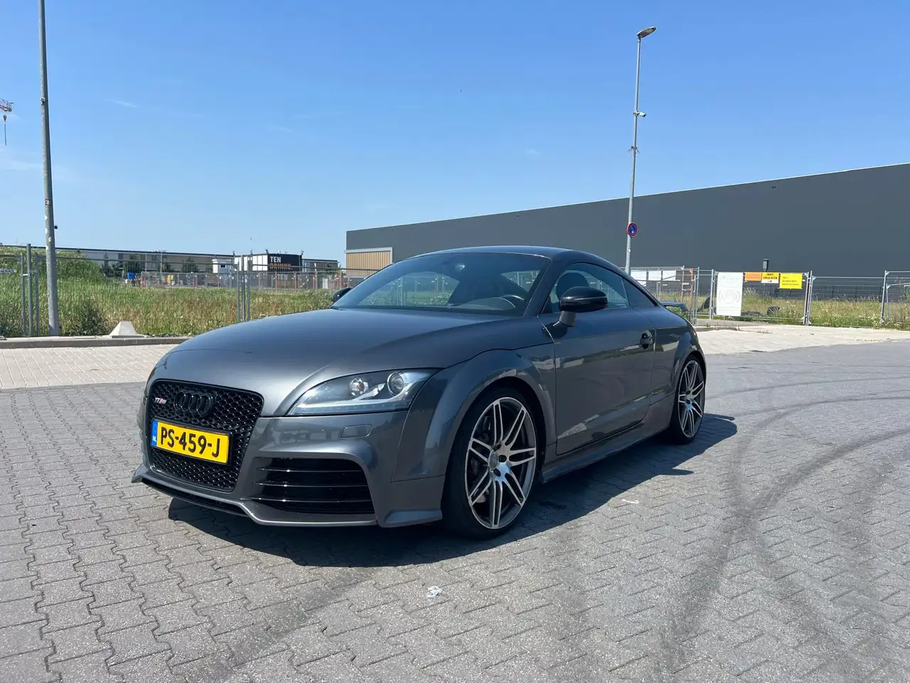Audi TT RS TT RS 2.5 T Pro Line — photo 1 of 23