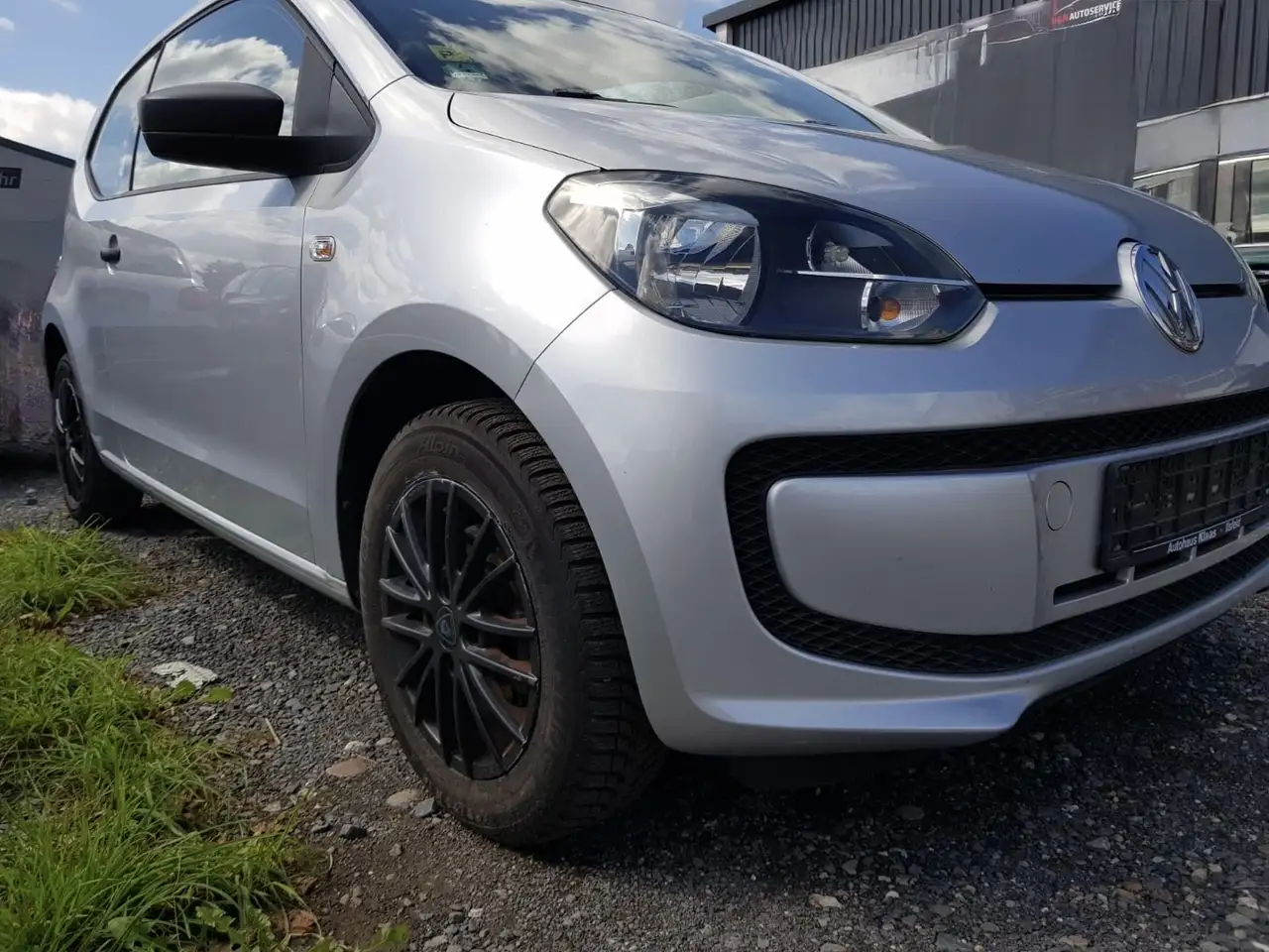 Volkswagen up! take up! Erdgas — photo 1 of 9