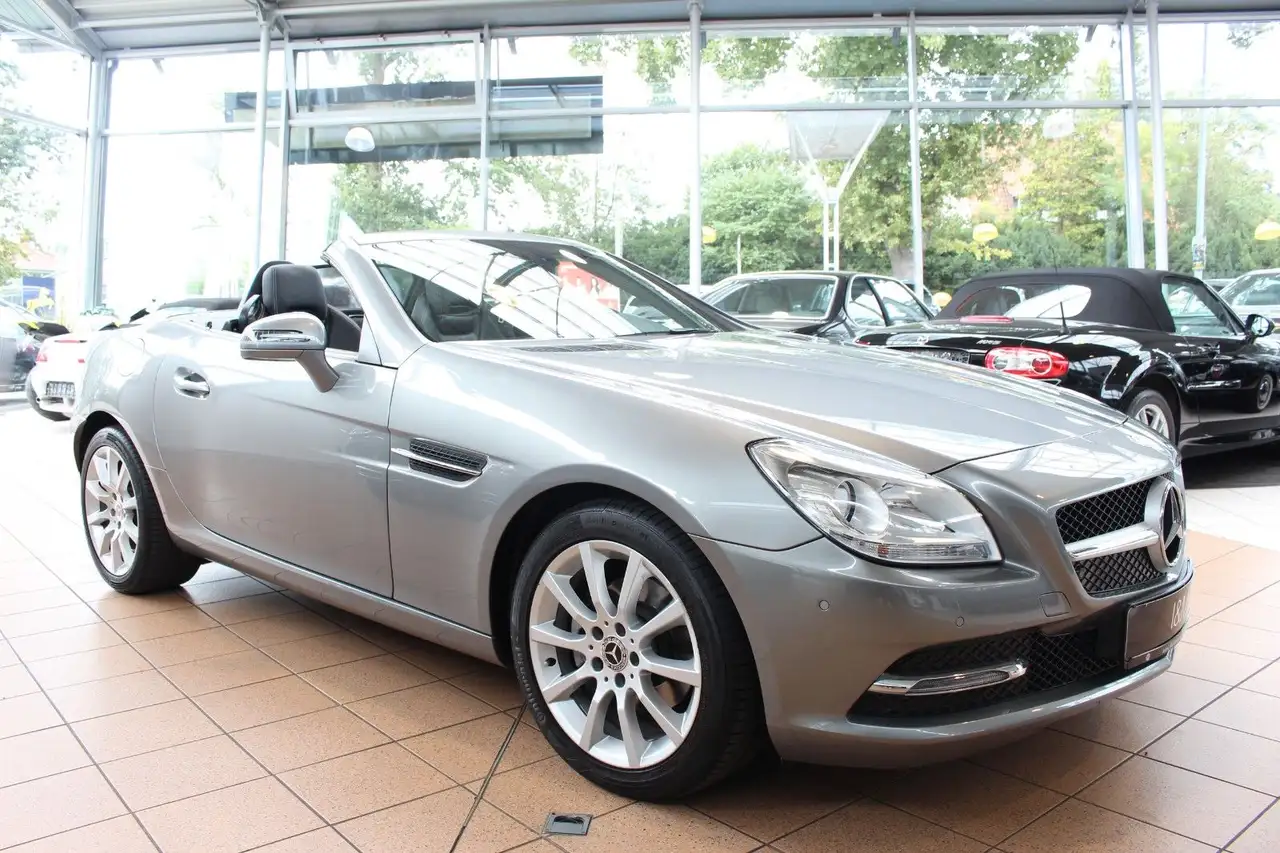 2011 Mercedes-Benz SLK 200 Roadster BlueEfficiency+PDC+SHZ+Leder+, photograph 4