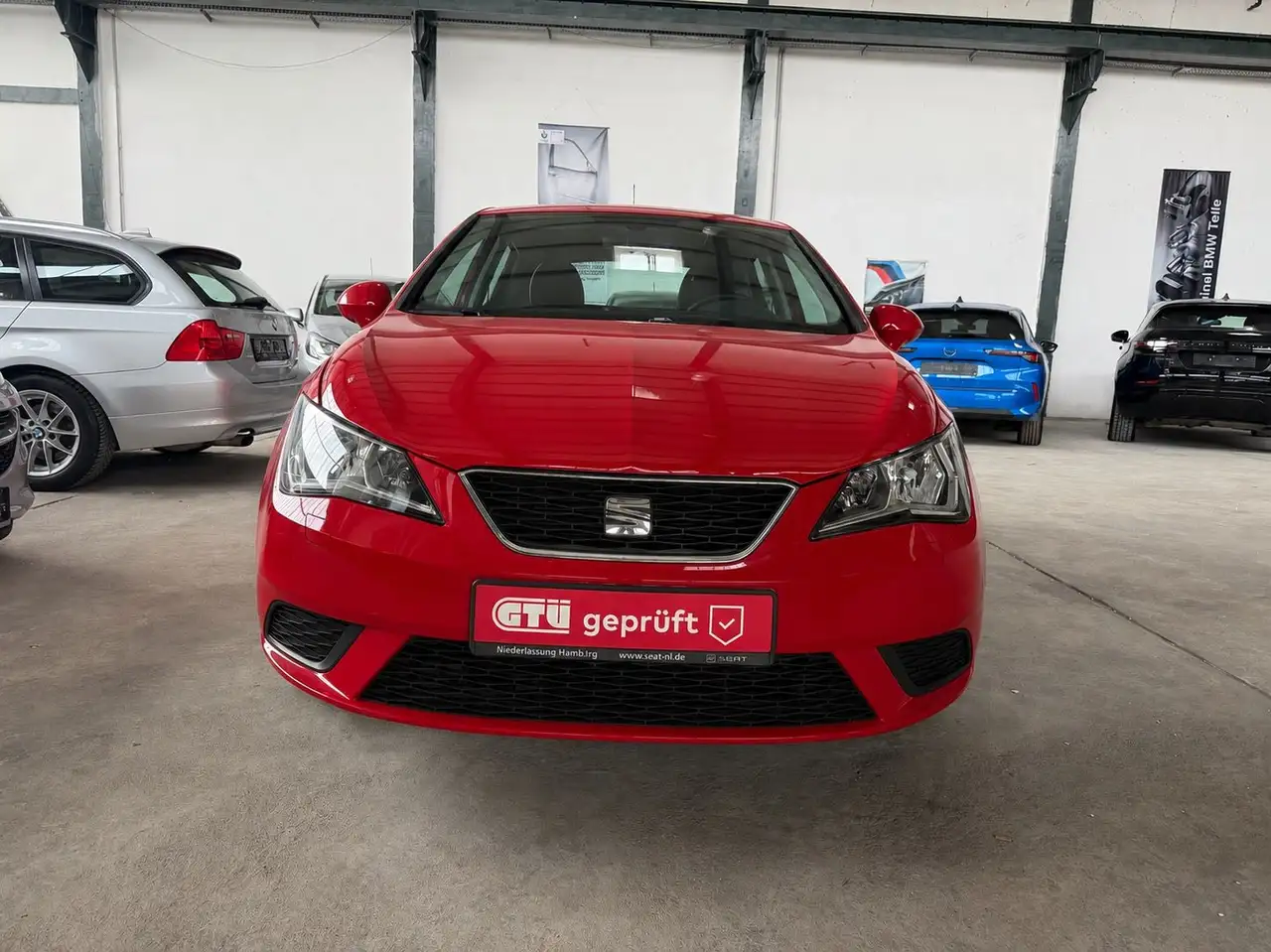 SEAT Ibiza Style — photo 1 of 38