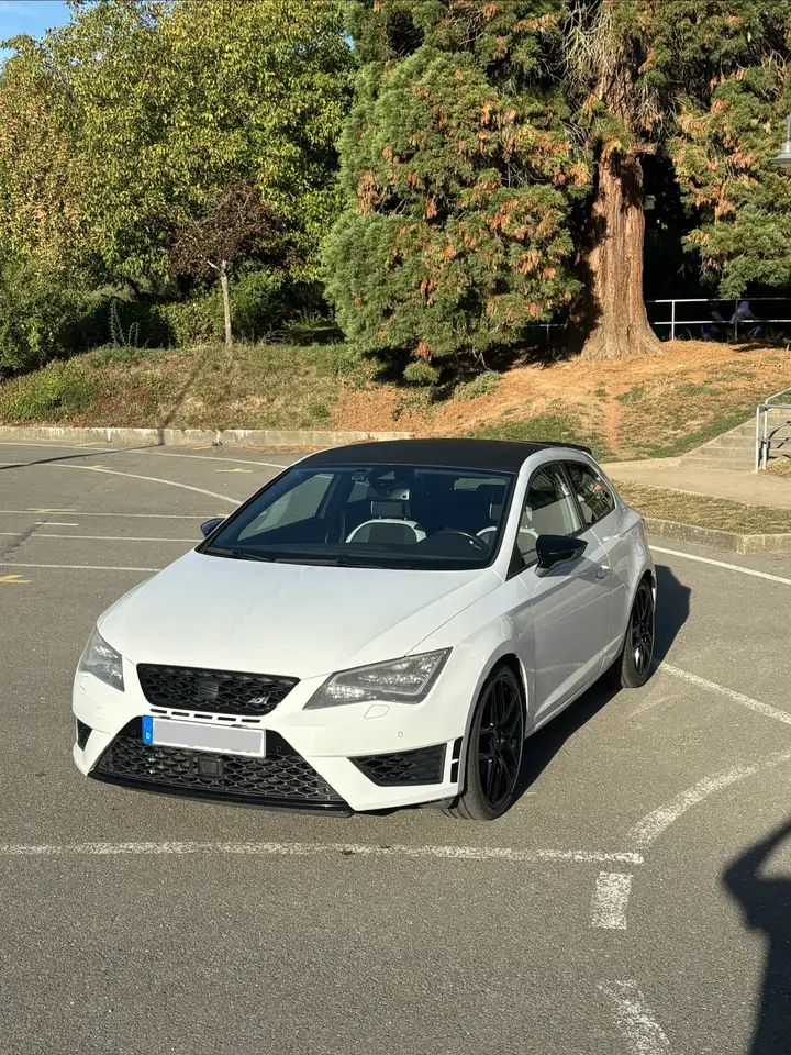 SEAT Leon SC 2.0 TSI Start&Stop DSG Cupra 280 — photo 1 of 14