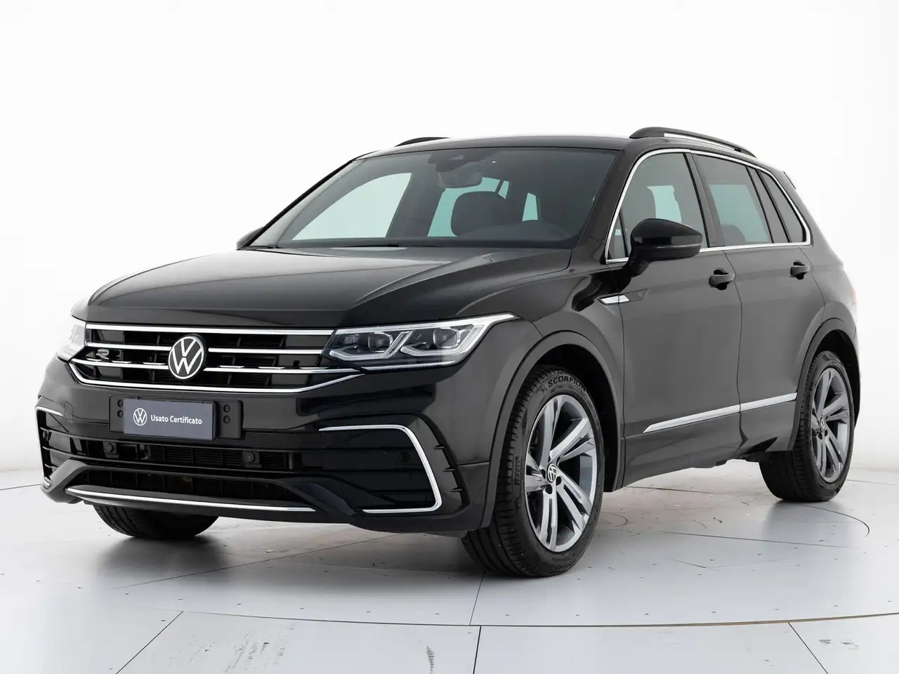 Volkswagen Tiguan 2.0 TDI 150cv DSG R-Line — photo 1 of 15
