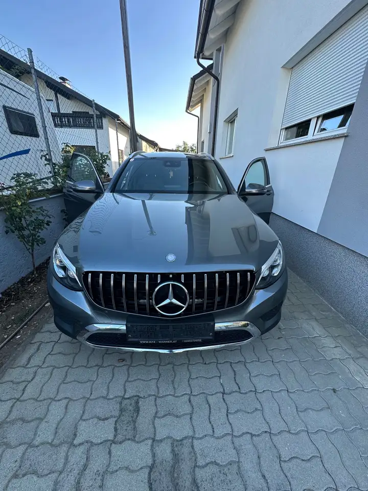 Mercedes-Benz GLC 220 GLC 220d 4MATIC Aut. — photo 1 of 40