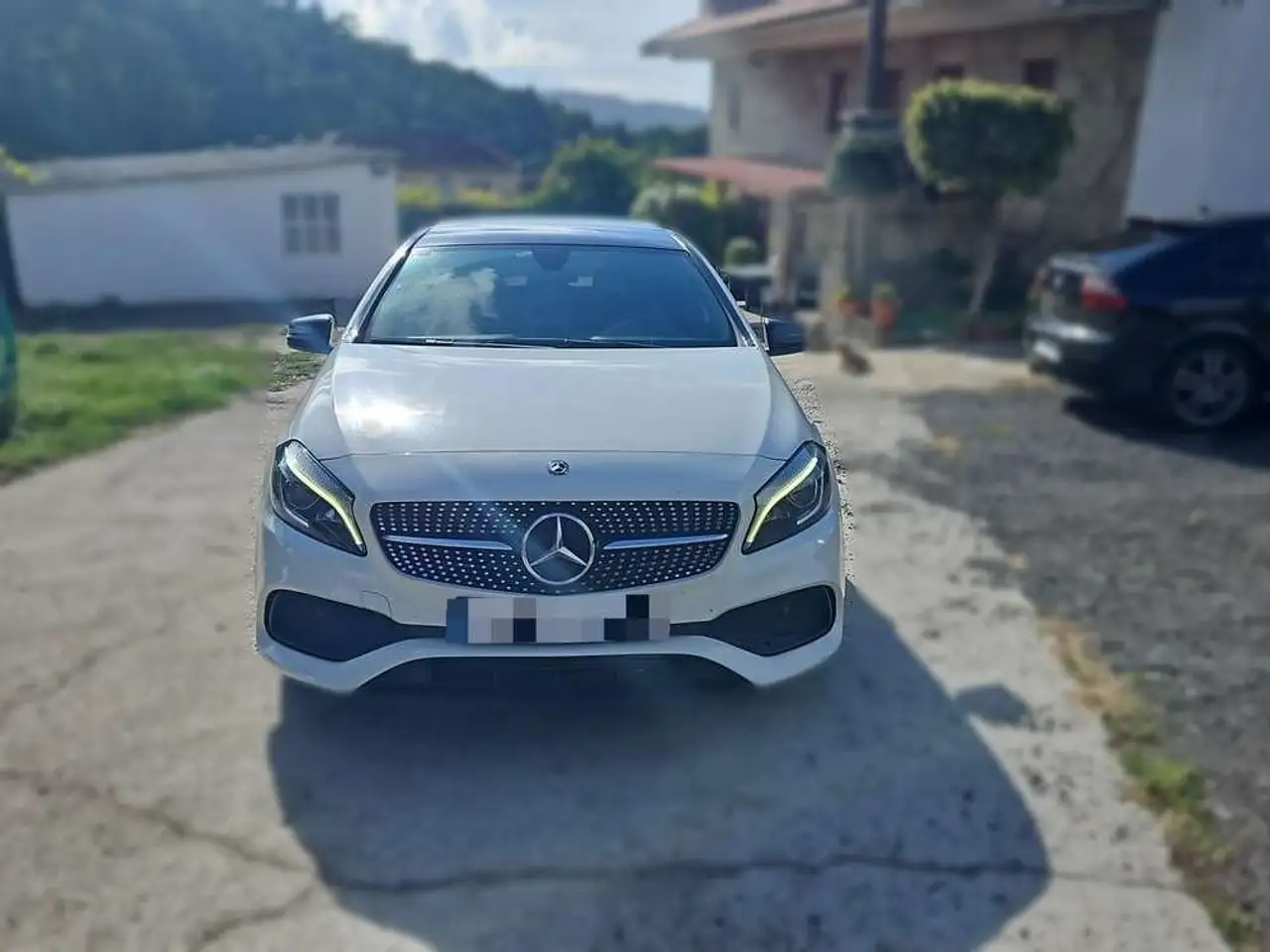 Mercedes-Benz A 200 200d — photo 1 of 22