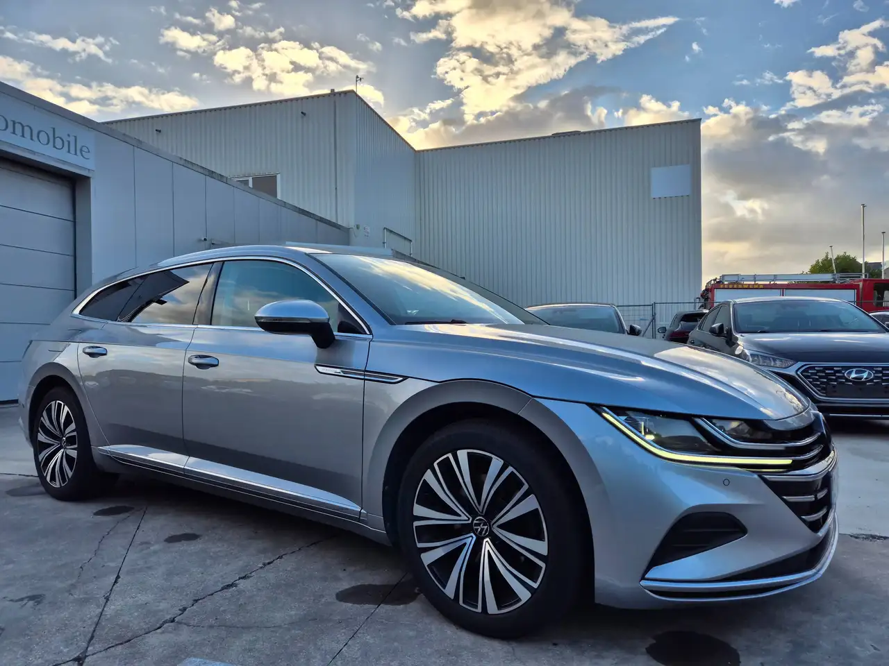 Volkswagen Arteon 1.4 // Shooting Brake // PHEV eHYBRID // 2023 !! — photo 1 of 15