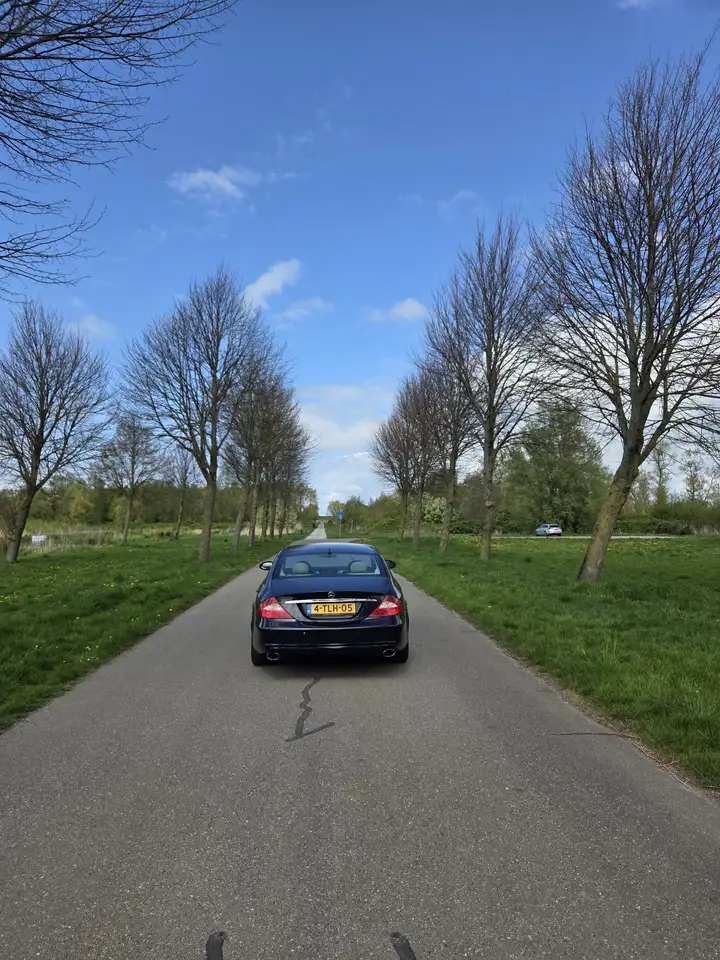 Mercedes-Benz CLS 350 7G-TRONIC — photo 1 of 19