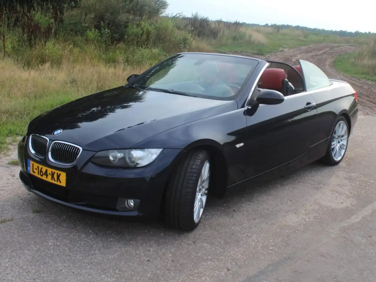 BMW 330 330 330i — photo 1 of 40