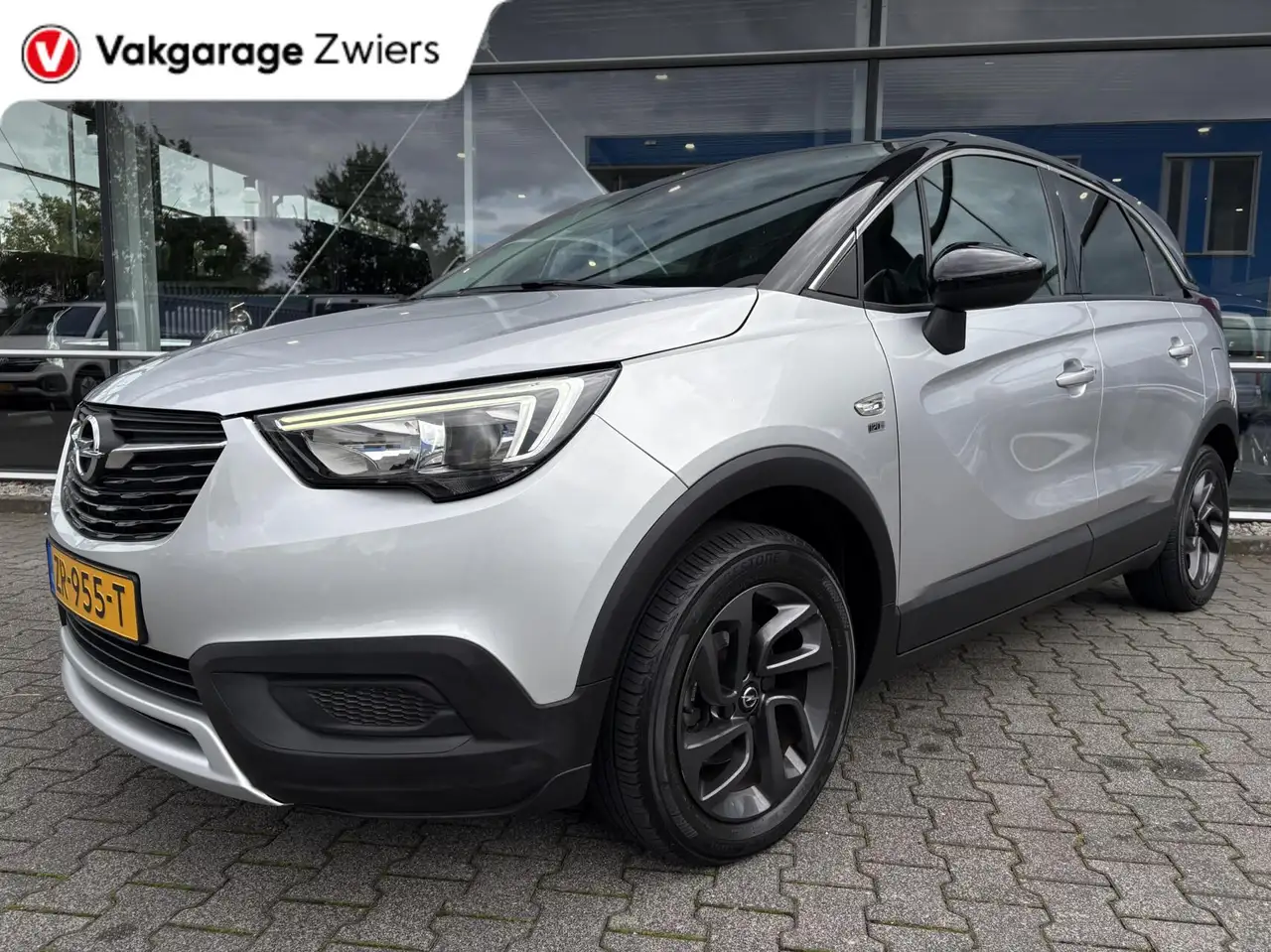 Opel Crossland X 1.2 Turbo 120 Jaar Edition Cruise|Carplay|Airco. — photo 1 of 39