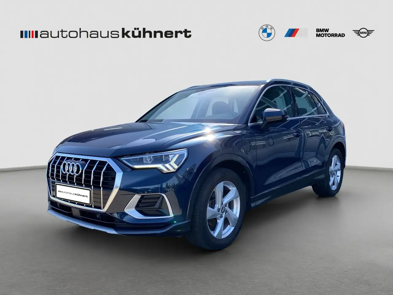 Audi Q3 35 1.5 TFSI advanced ACC PDC — photo 1 of 15