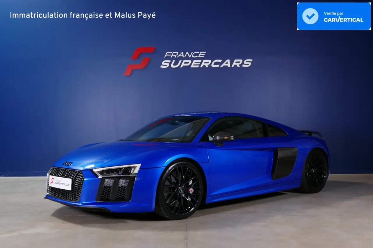Audi R8 II V10 Plus 5.2 FSI S tronic QUATTRO — photo 1 of 38