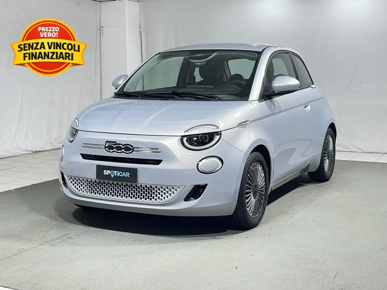 Fiat 500 1.0 hybrid Torino — photo 1 of 30