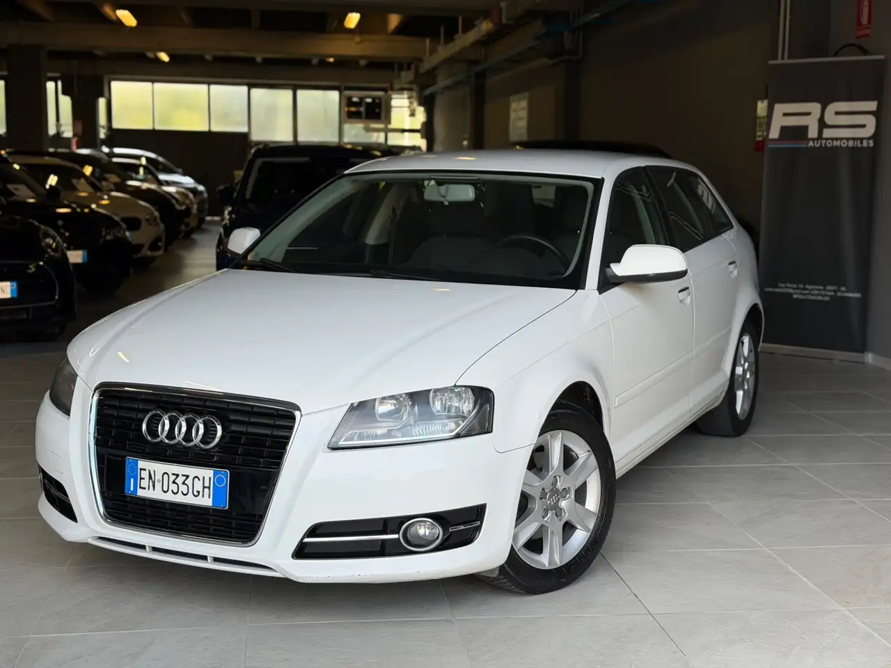 Audi A3 A3 SPB 1.6 TDI CR F.AP. Young Edition — photo 1 of 15