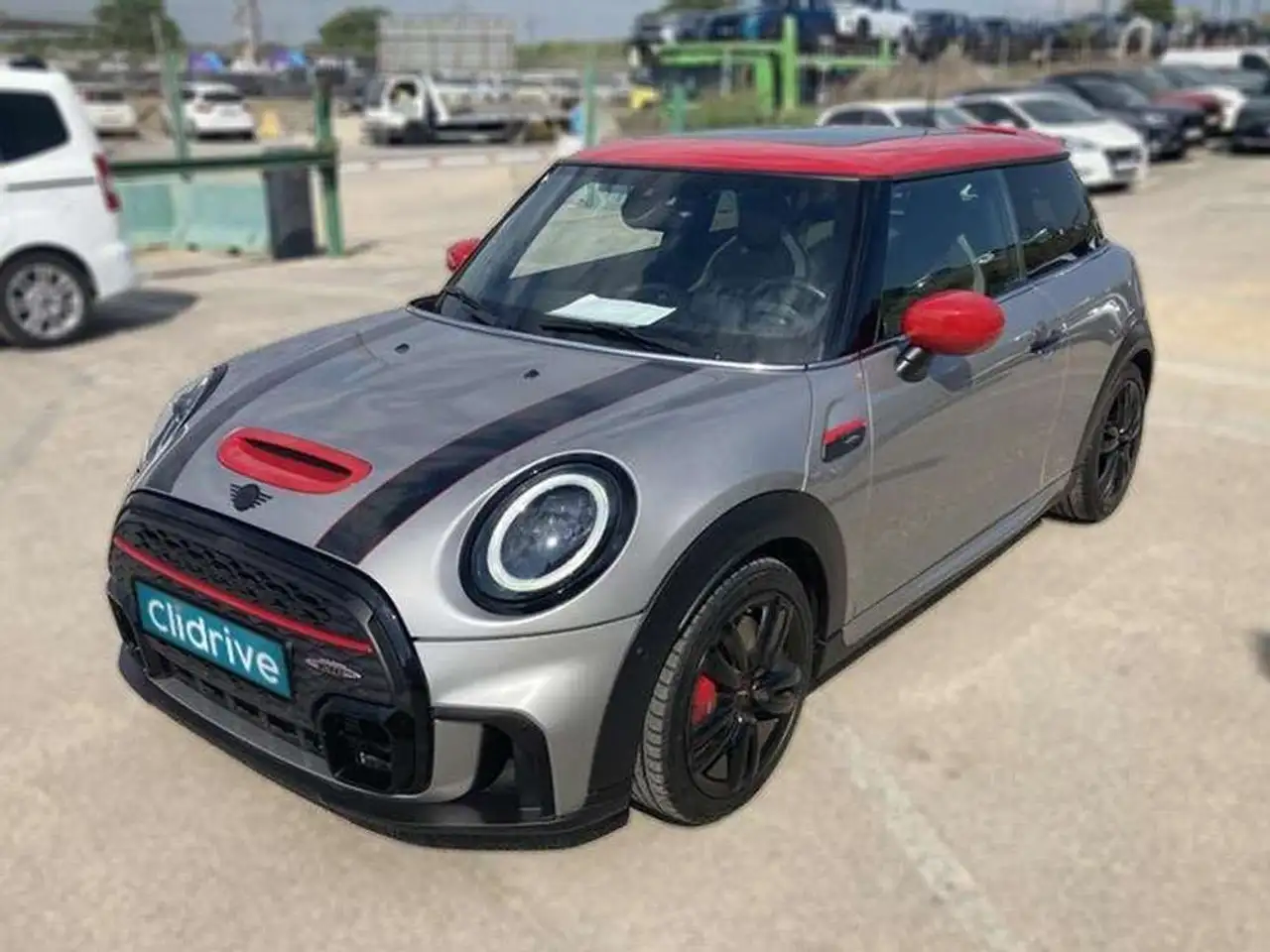 MINI John Cooper Works Aut. — photo 1 of 22