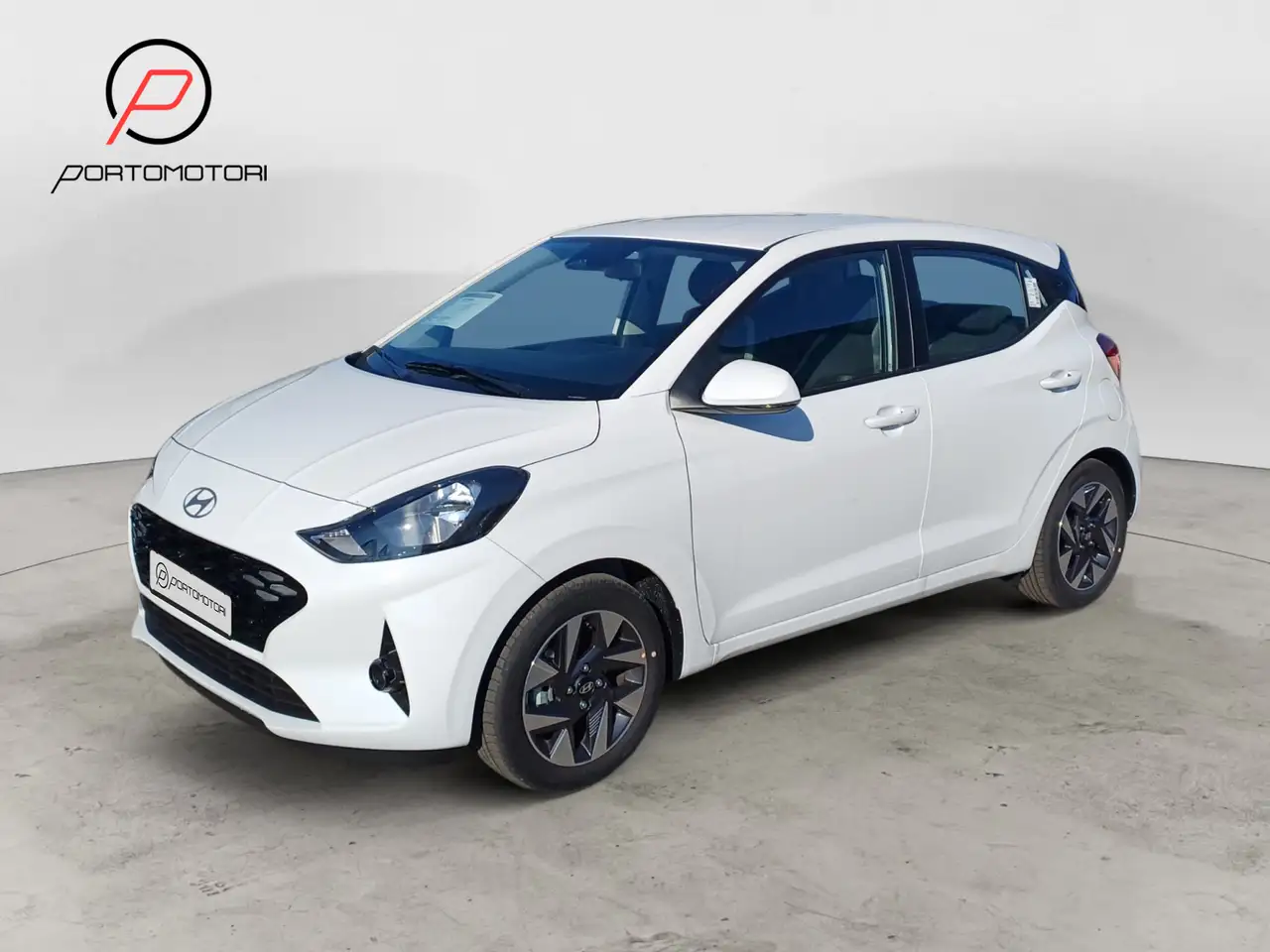 Hyundai i10 1.0 MPI Connectline — photo 1 of 18
