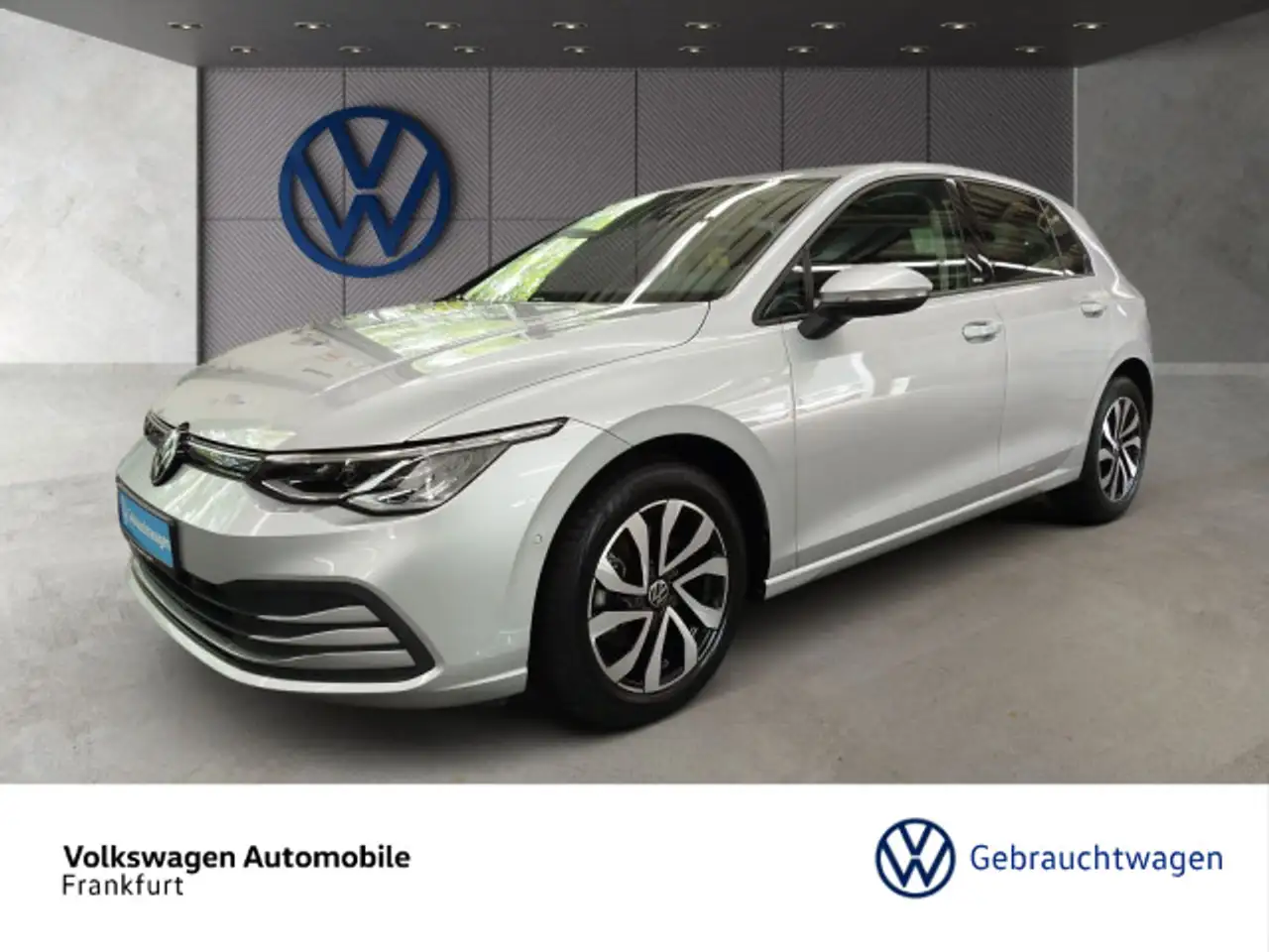 Volkswagen Golf VIII 1.0 TSI Active AHK Navi ACC DAB+ LED F — photo 1 of 12