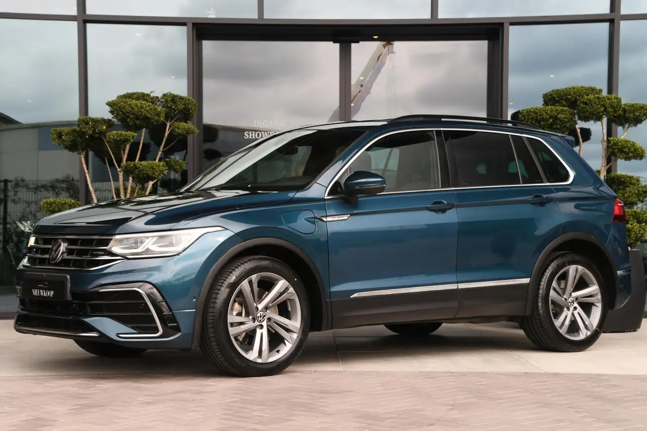Volkswagen Tiguan 1.4 TSI eHybrid R-Line Business+ | SOH 98,93% — photo 1 of 31