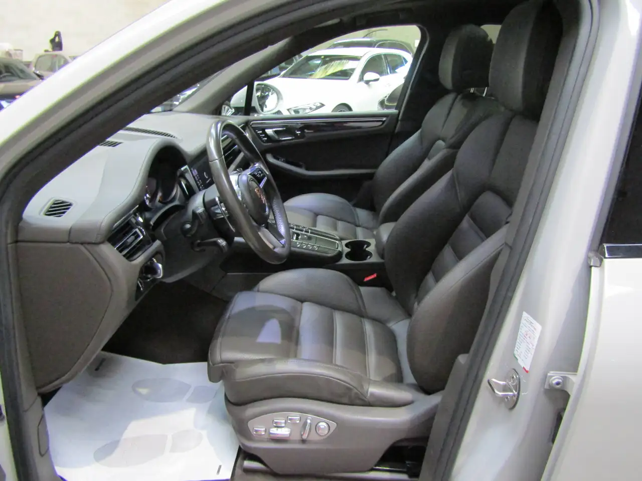 2019 Porsche Macan Macan 2.0 PDK FULL OPTIONAL * 104.000 KM REALI *, photograph 8