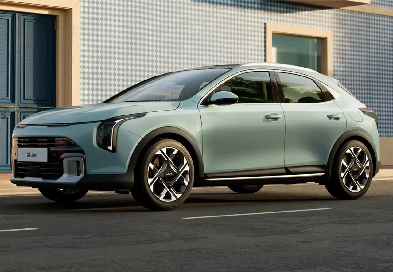 Kia XCeed 1.5 T-GDi MHEV iMT GT-line — photo 1 of 15