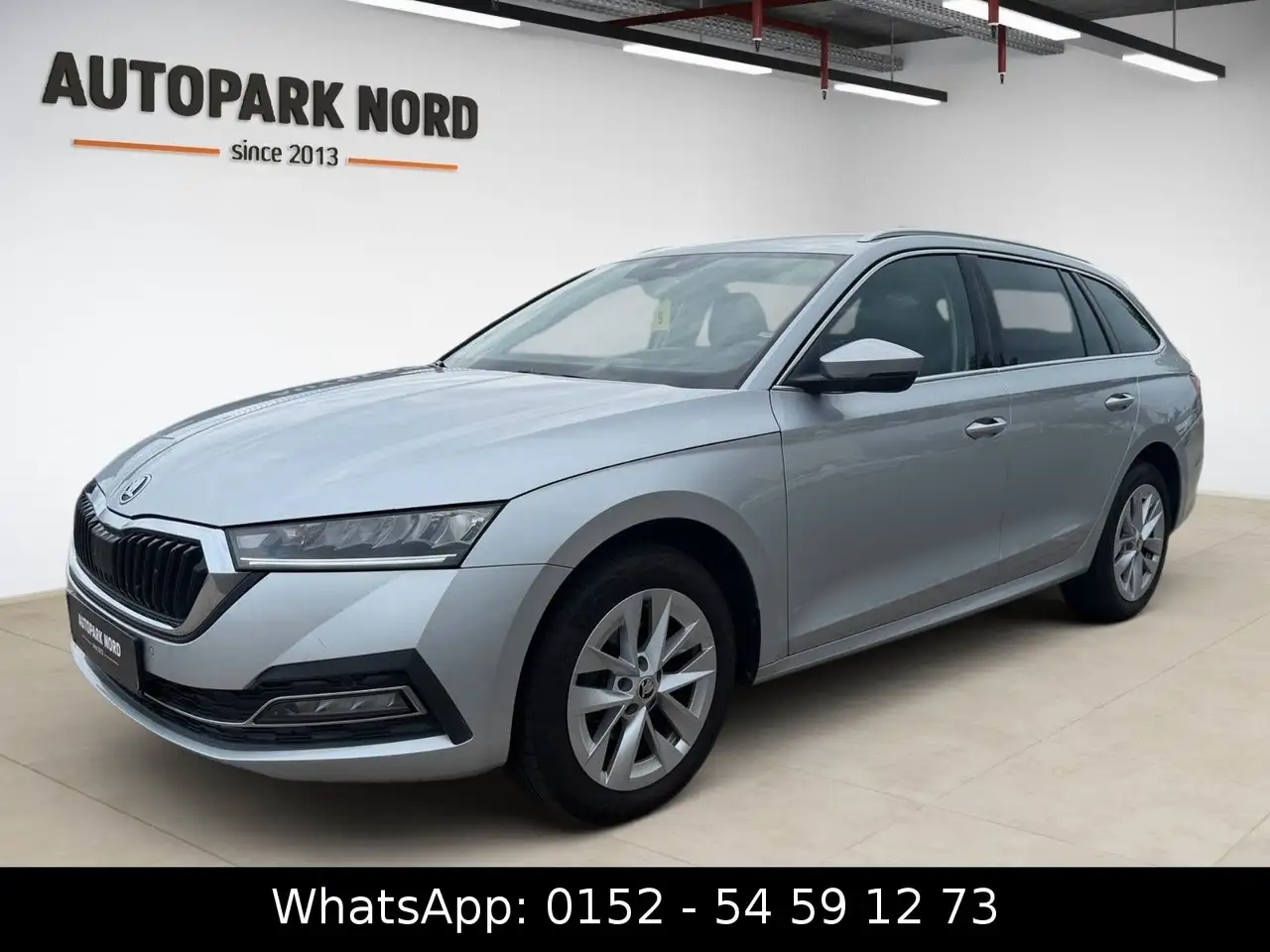 Skoda Octavia 2.0 TDI Combi Style/1.HAND/AHK/HUD — photo 1 of 18