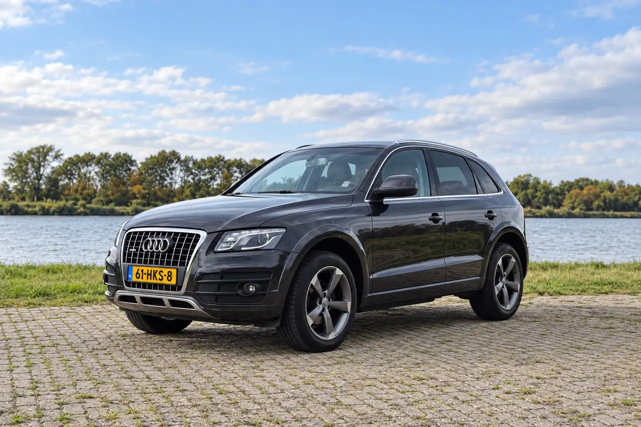 Audi Q5 HANDEL/EXPORT 2.0 TFSI quattro — photo 1 of 28