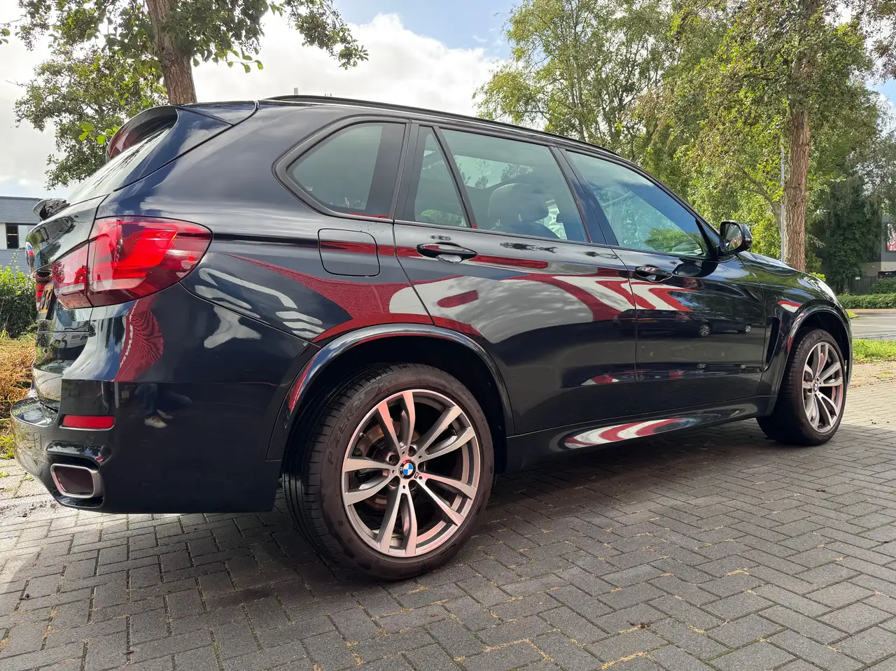 BMW X5 X5 High Exec. — photo 1 of 12