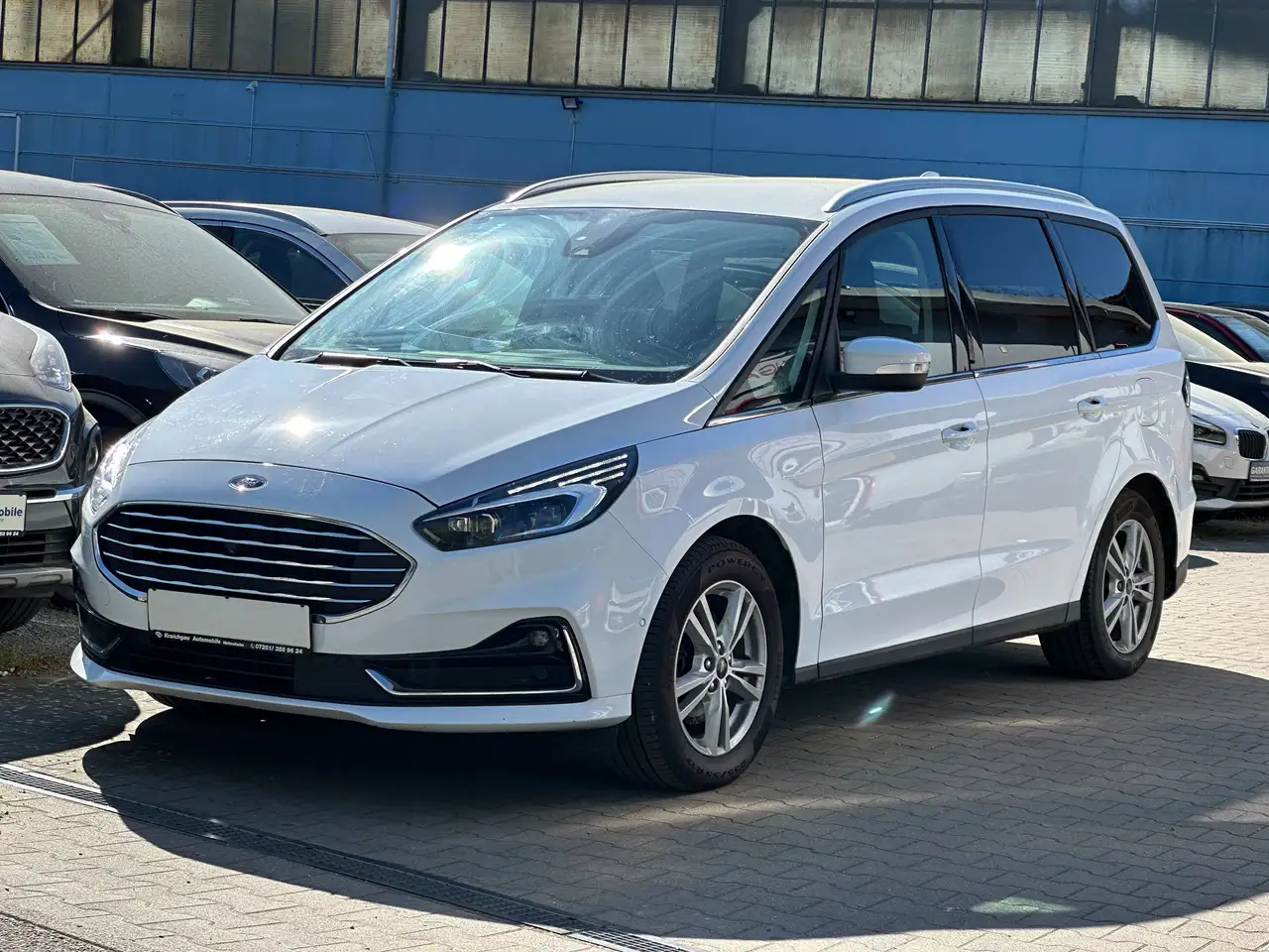Ford Galaxy 2.0 EcoBlue*7-Sitze*AHK*Kamera*Navi*Klimaauto*Park — photo 1 of 25