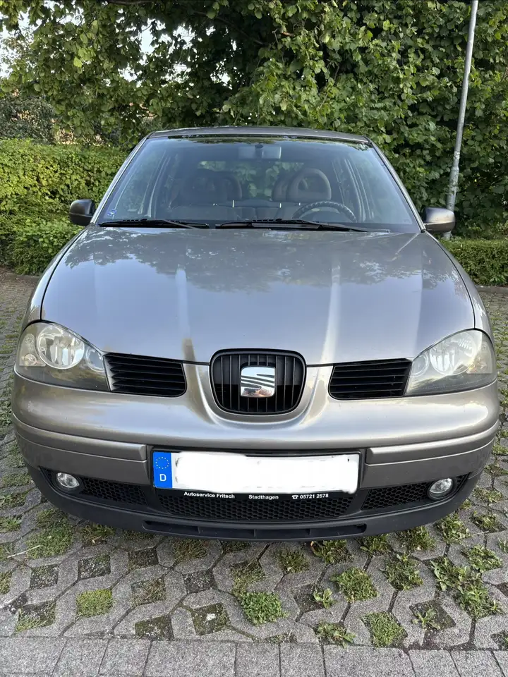SEAT Arosa 1.0 Prima — photo 1 of 14