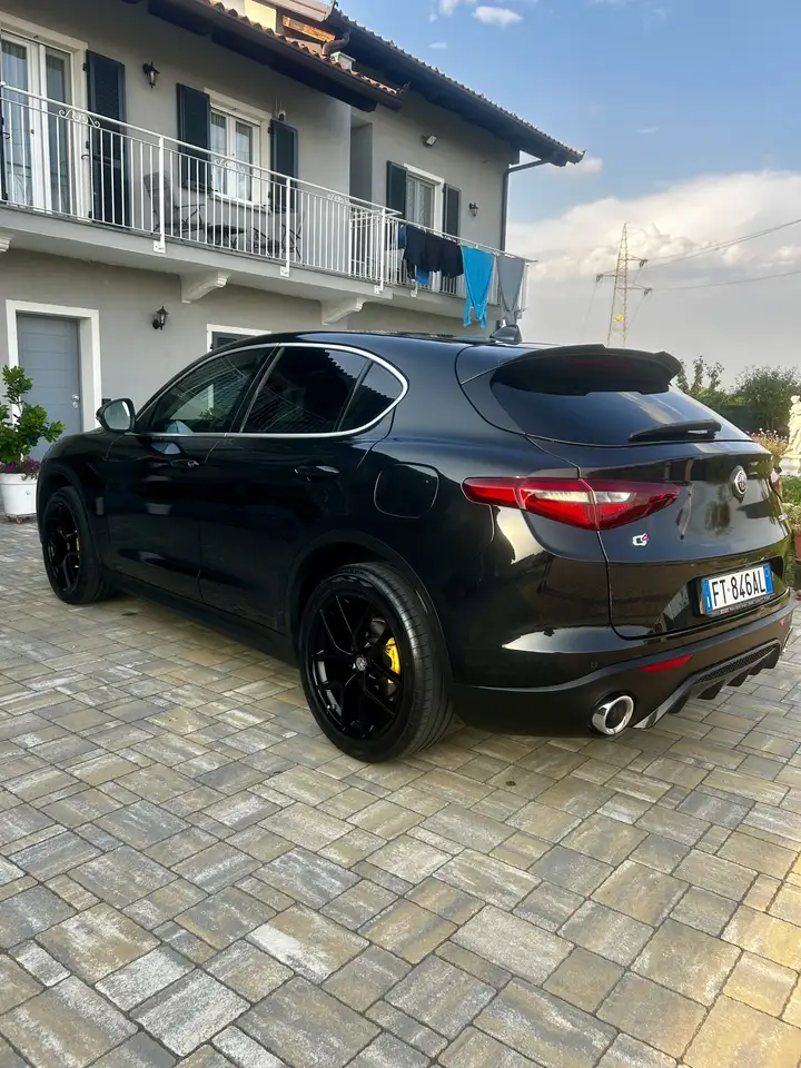 Alfa Romeo Stelvio 2.2 t Sport Edition Q4 210cv auto — photo 1 of 10