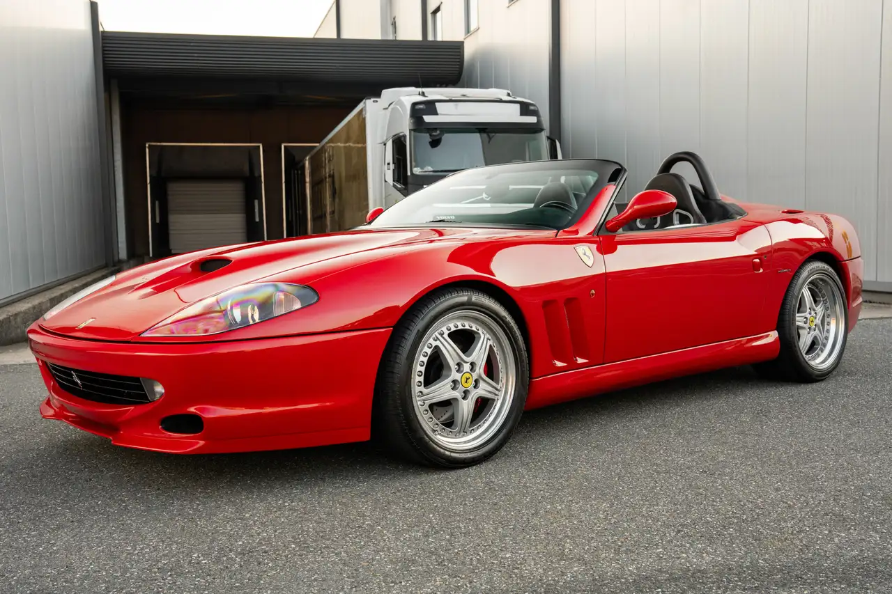 Ferrari 550 Barchetta Pininfarina - Rosso Corsa - Helmets - Ra — photo 1 of 40