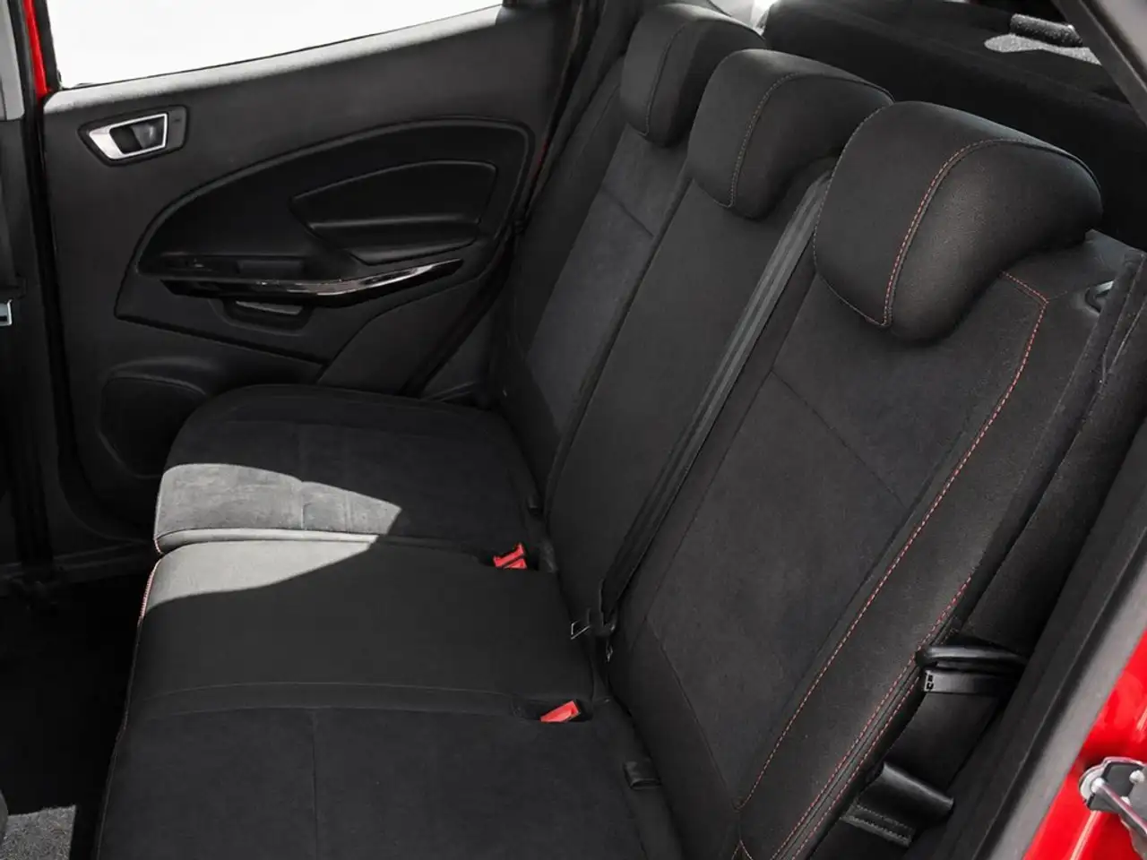 2022 Ford EcoSport 1.0 EcoBoost ST Line 125, photograph 11