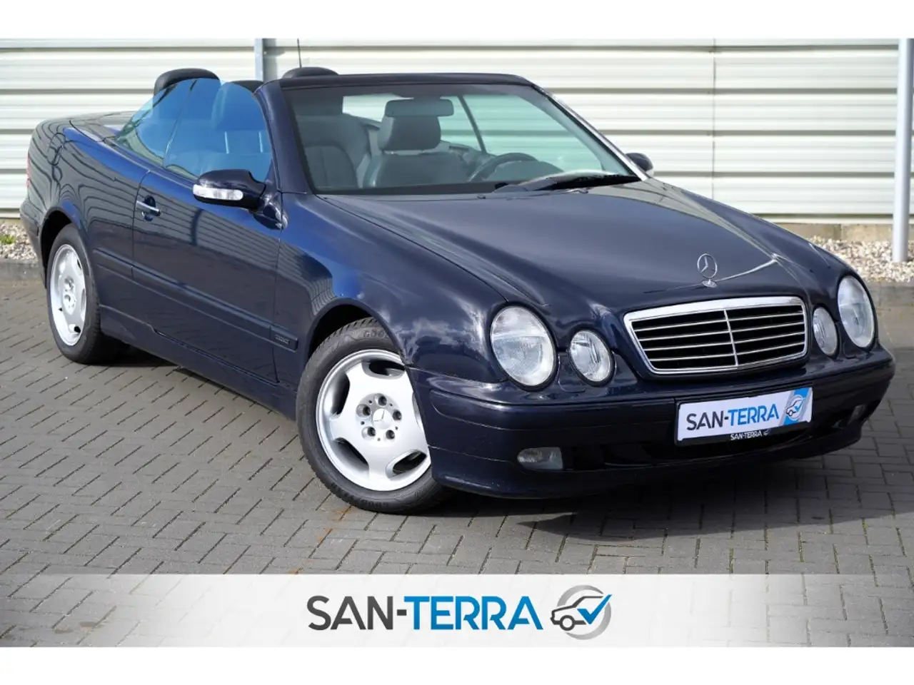 Mercedes-Benz CLK 320 CABRIO*MEMORY*LEDER*SHZ*XENON*KLIMA*ABS*ESP*AIRBAG — photo 1 of 34