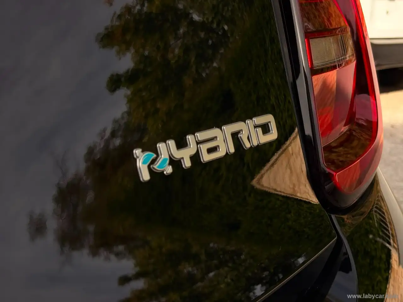2026 Fiat 500C Berlina Hybrid Icon, photograph 11
