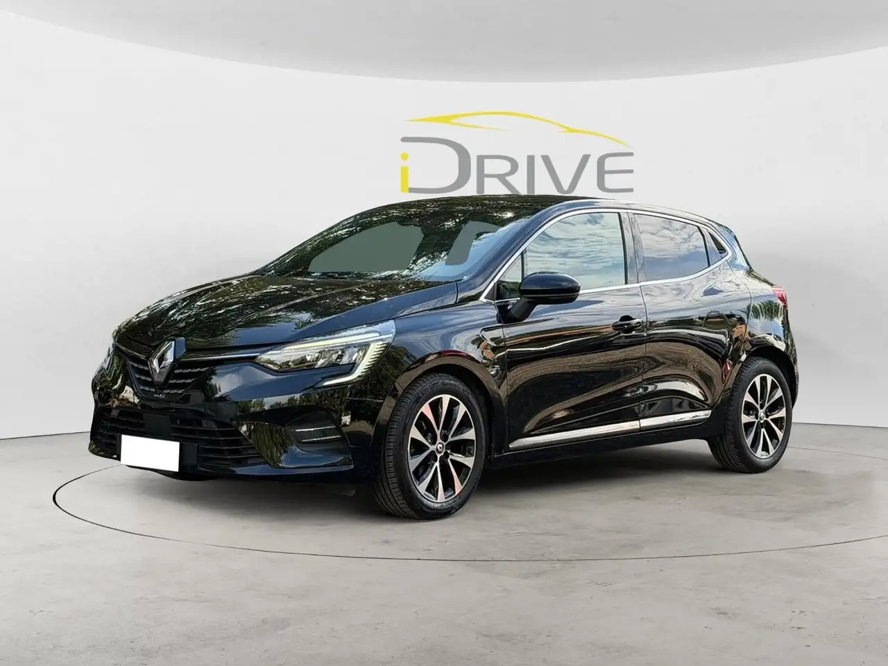 Renault Clio Clio 1.0 tce Techno 90cv — photo 1 of 15