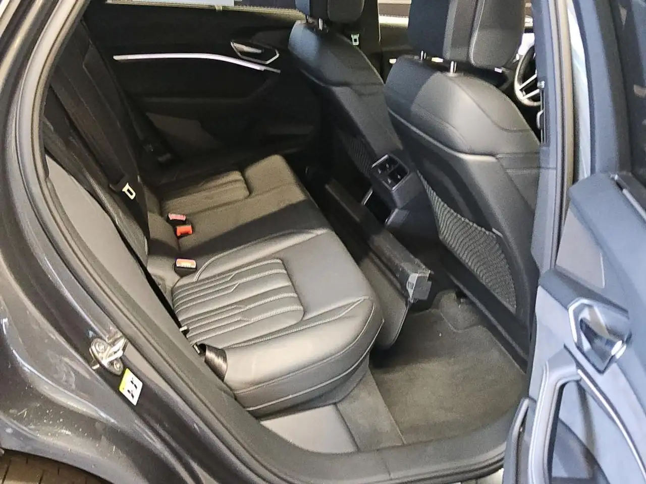 2022 Audi e-tron 55 2x S line ACC HuD PANO NIGHT MASSAGE, photograph 10