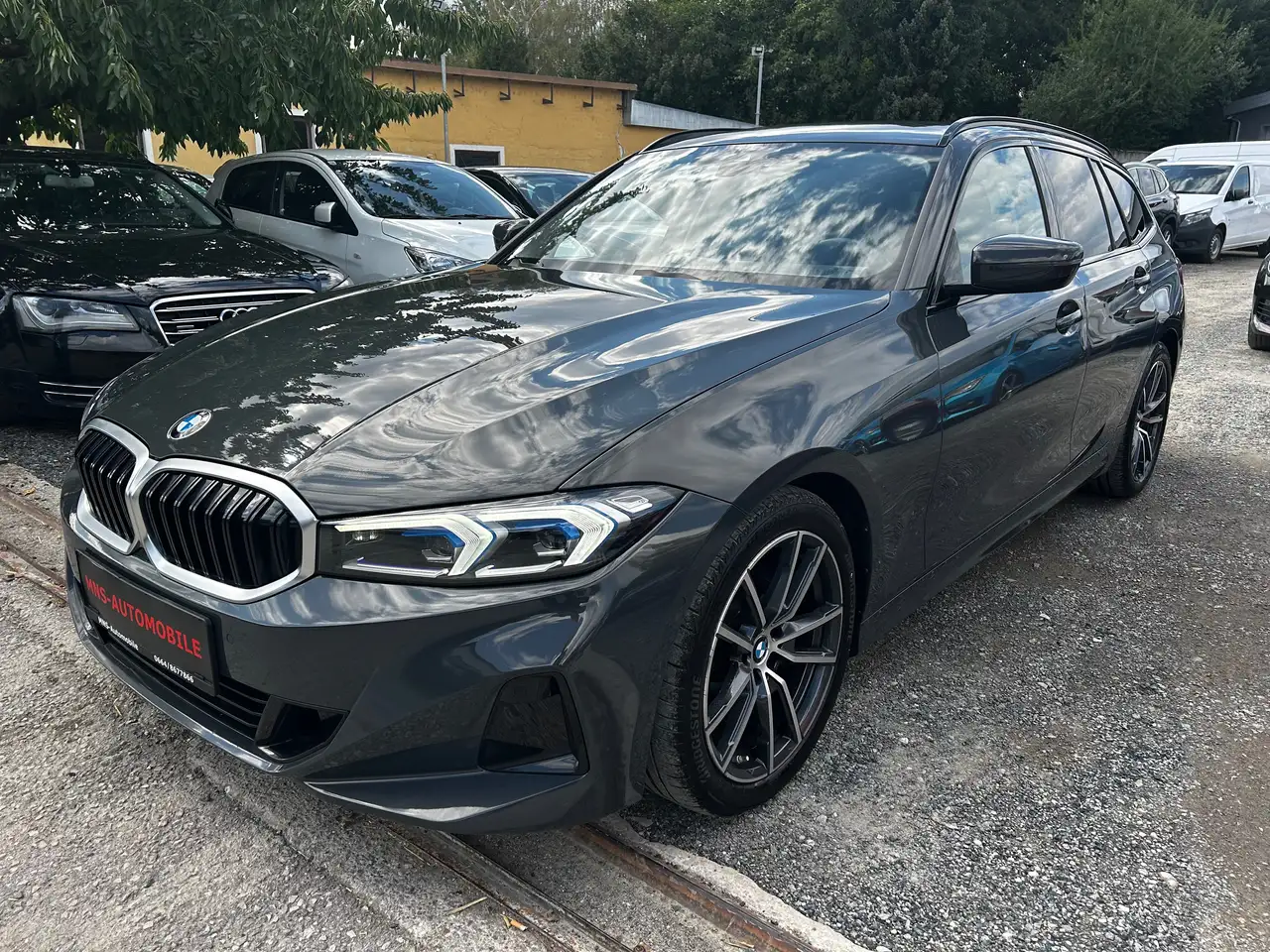 BMW 318 318 d Aut Navigation LED Kamera 1 Besitz — photo 1 of 31