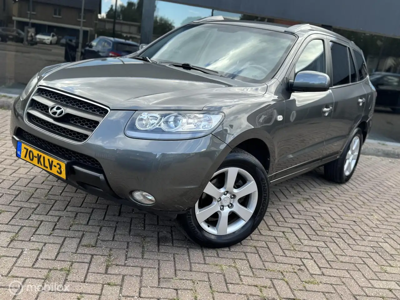 Hyundai SANTA FE 2.7i V6 4WD APK / AUT / TREKHAAK / NAVI — photo 1 of 18